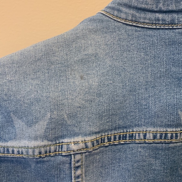 Jean Jacket - Picture 6 of 6